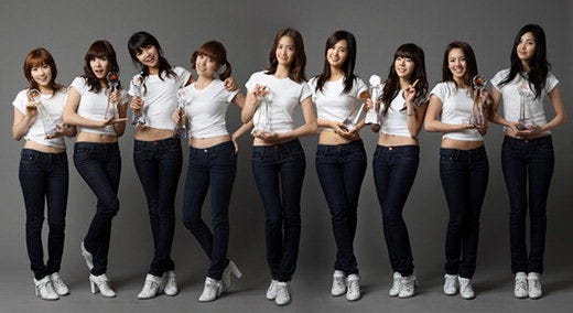 어제의 오늘]2007년 '소녀시대' 데뷔 - 경향신문