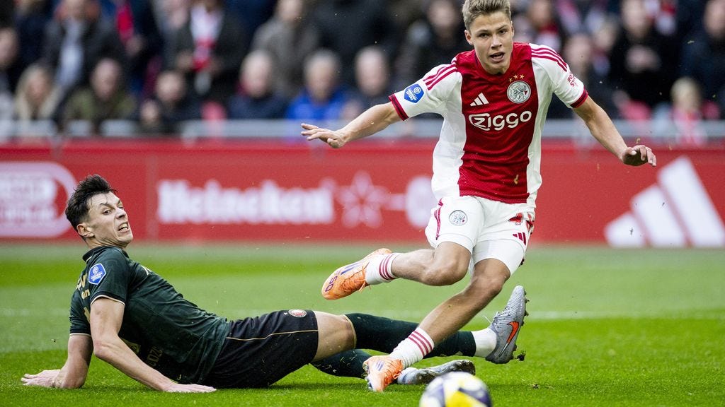 Sean Steur: 17-jarige Ajax-uitblinker in Klassieker