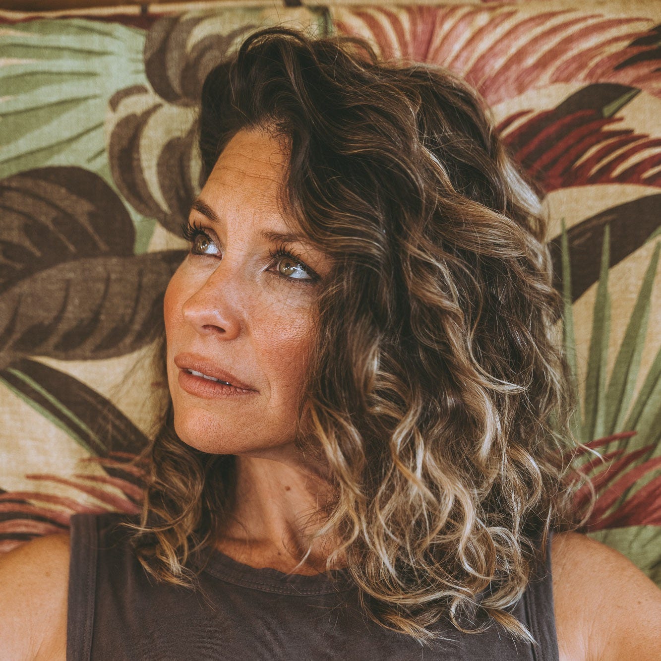 Artwork for 100 Deep Questions with Evangeline Lilly