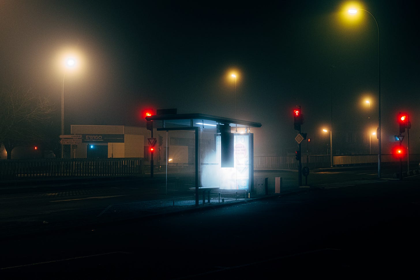 In the mi(d)st of the night. Photo by Simon Grass.