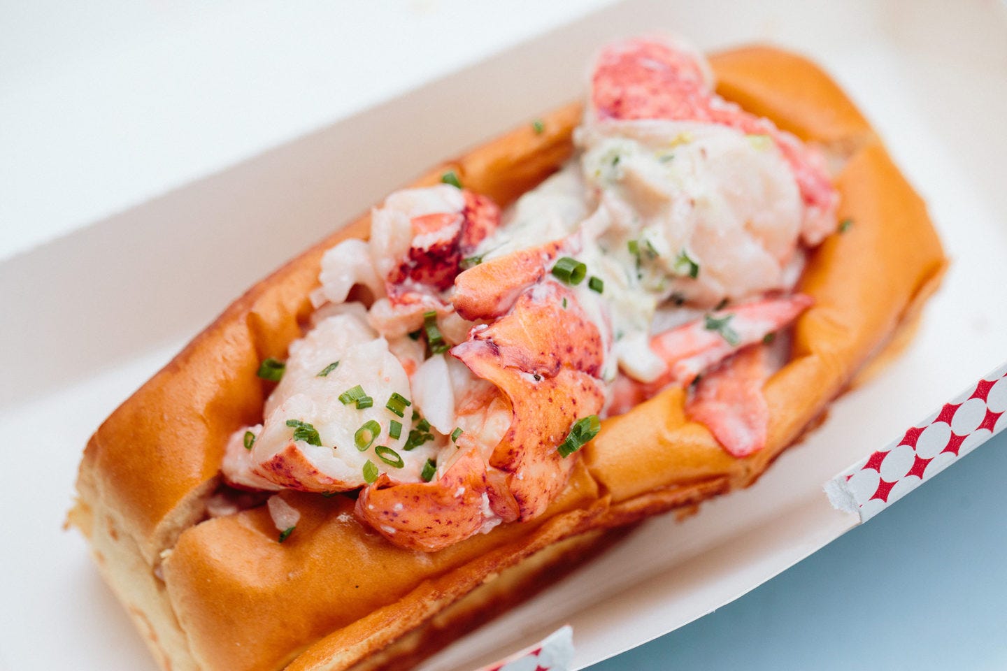 CUSSER'S | The Best Lobster Rolls in Boston