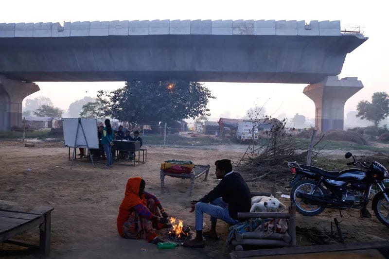 Students at an outdoor lesson, New Delhi, November 2022