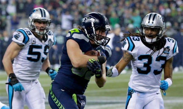 luke wilson working balls for seahawks 2015 nfl divisons luke wilson working balls for seahawks 2015 nfl divisons