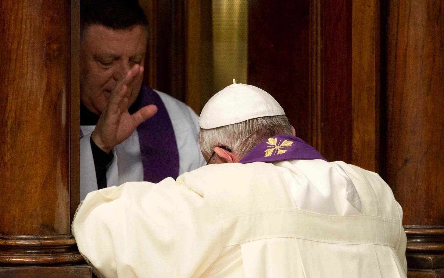 Confesor del Vaticano: ¿Qué penitencia le daría hoy al Papa Francisco? | ACI Prensa Confesor del Vaticano: ¿Qué penitencia le daría hoy al Papa Francisco? | ACI Prensa