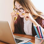 ¿VAS CON EL TIEMPO PEGADO AL CULO?