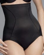 slim brief shaped, fitted, recovered.