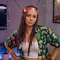Hayley Warnock's avatar