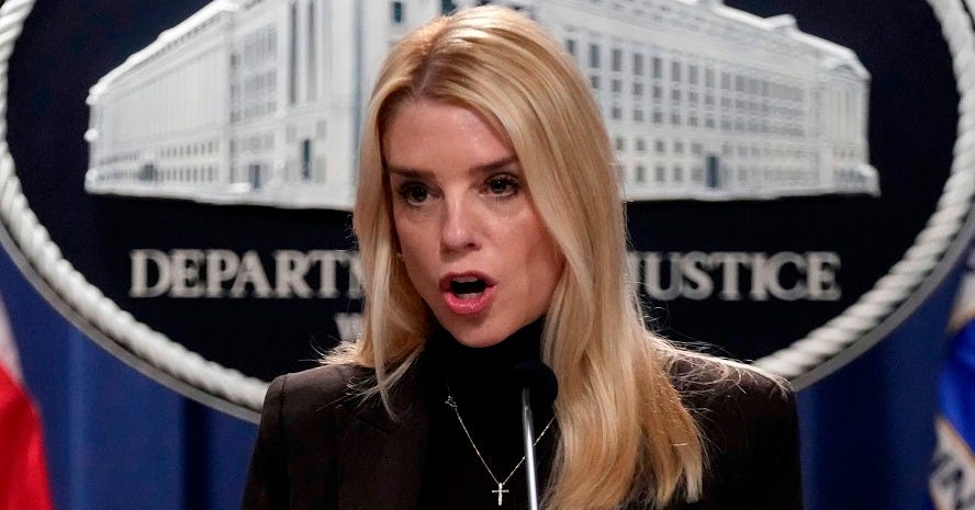 Mangione lawyers cite conflict in Bondi death penalty move