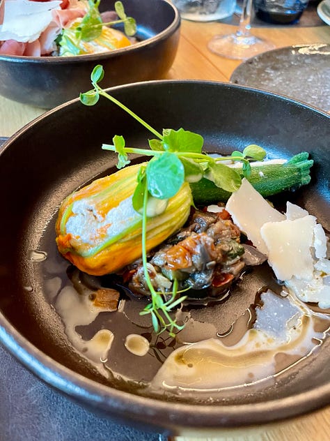 lunch-dishes-at-ennert-de-steiler