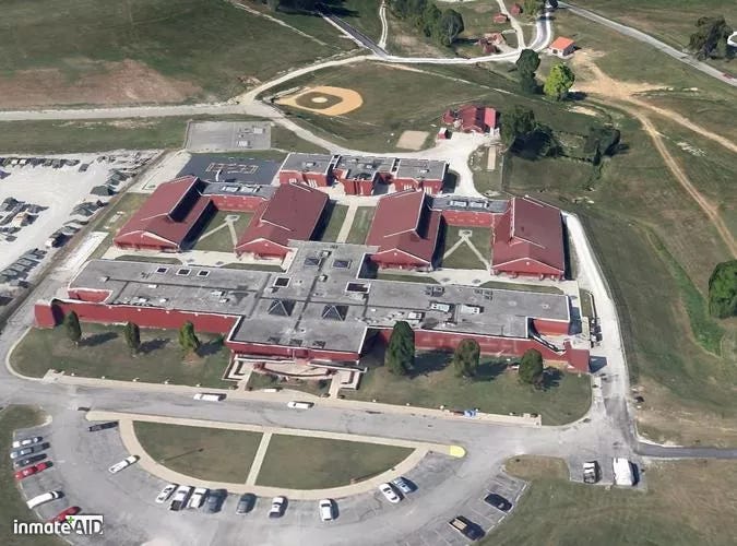 FCI - Ashland Satellite Prison Camp