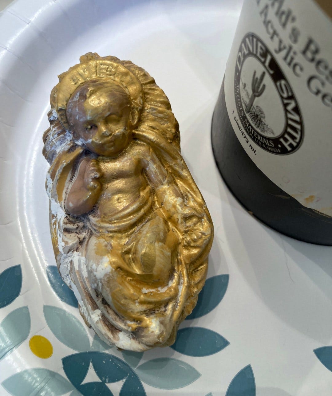 gold-gesso Jesus figuring with gold gesso