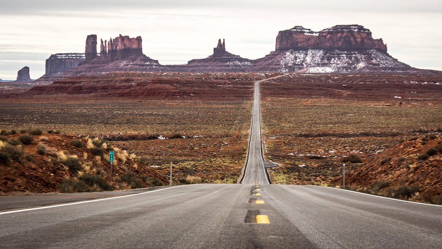 I stopped at the spot Forrest Gump decided to end his run. : r/pics