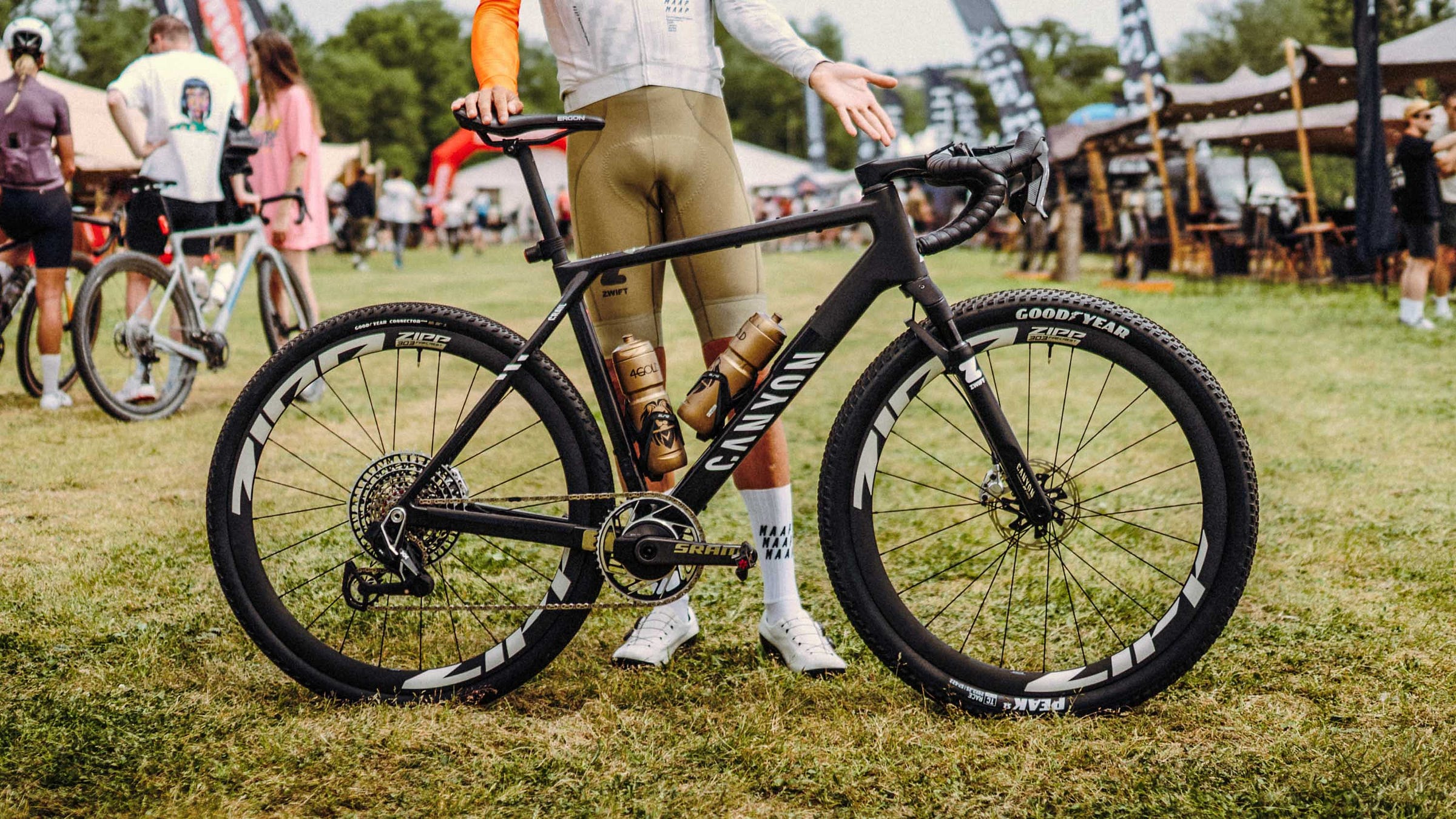 Canyon x DT Swiss gravel suspension fork