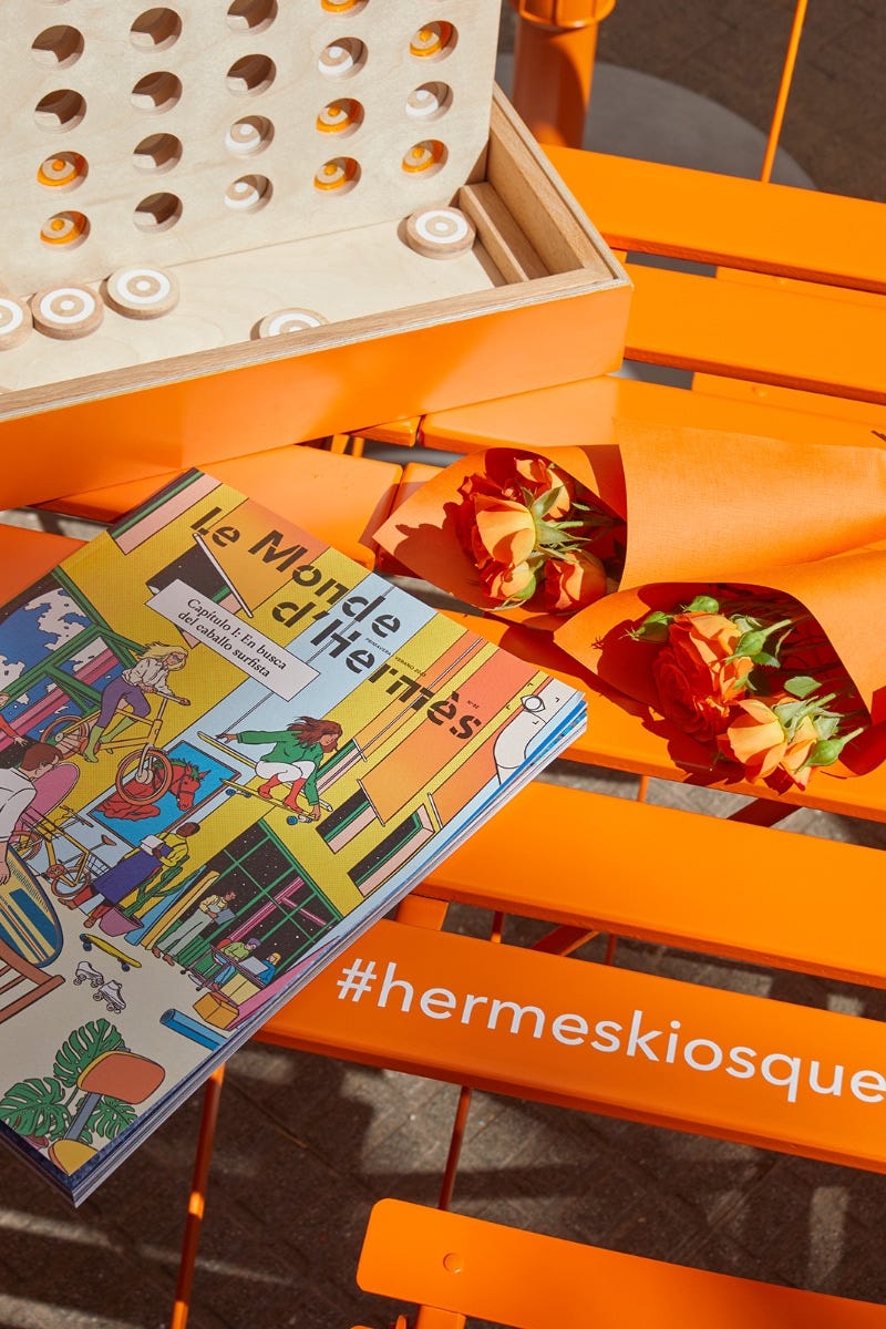 The Traveling Kiosk Of Le Monde D'Hermès Magazine Returns To Barcelona -  Fucking Young!