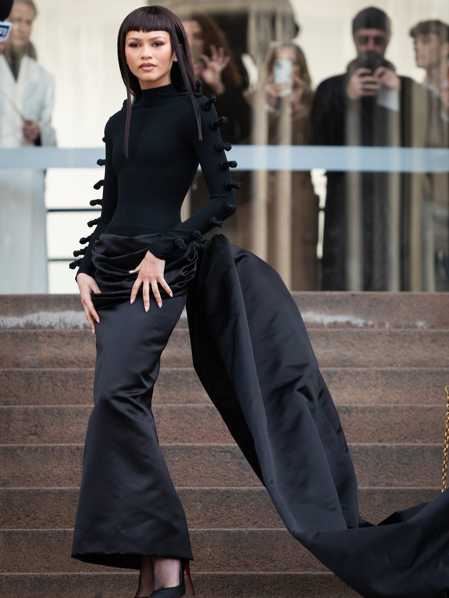 The new Zendaya-approved Schiaparelli couture draws from the house's  archives | Vogue India