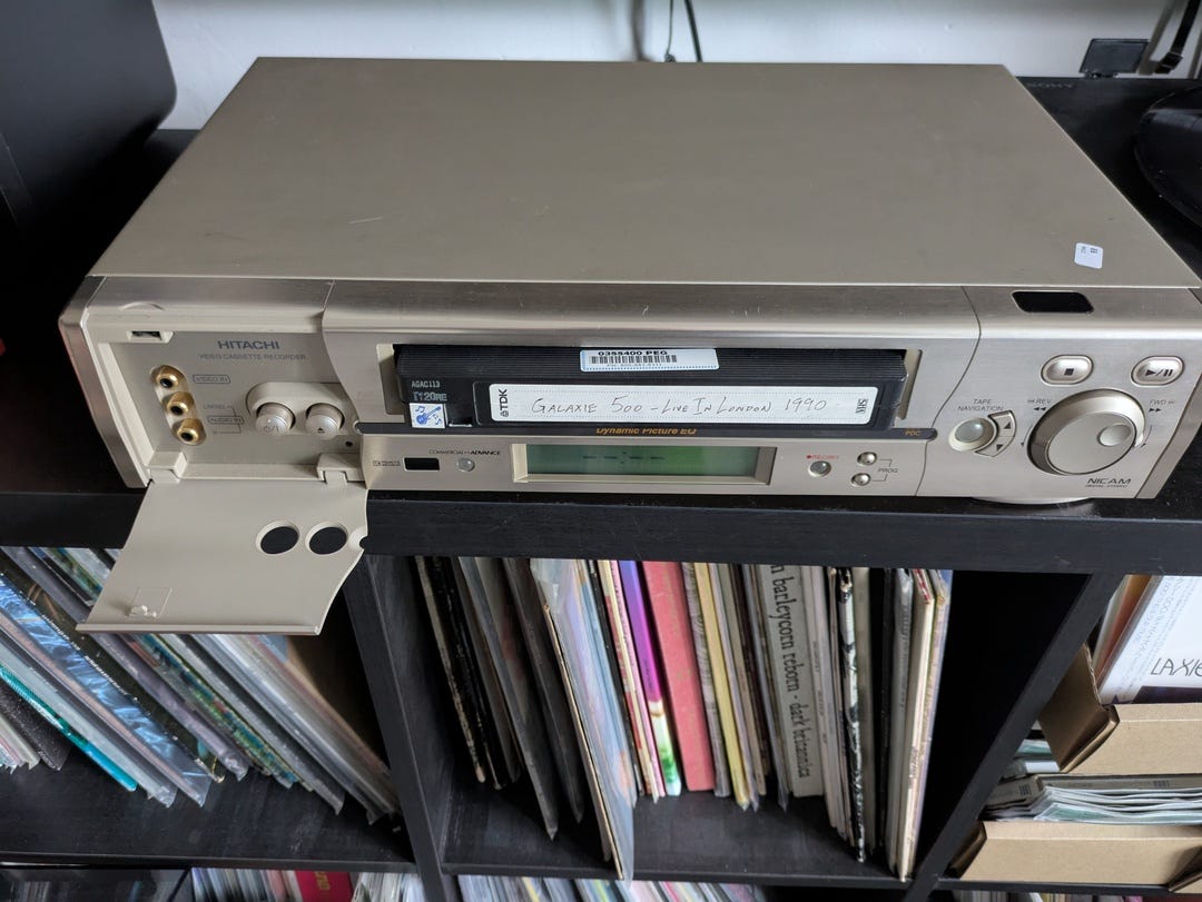 New/old VHS player