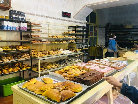 Tacos, mariachi music, bakery, and delicious food from San Miguel de Allende