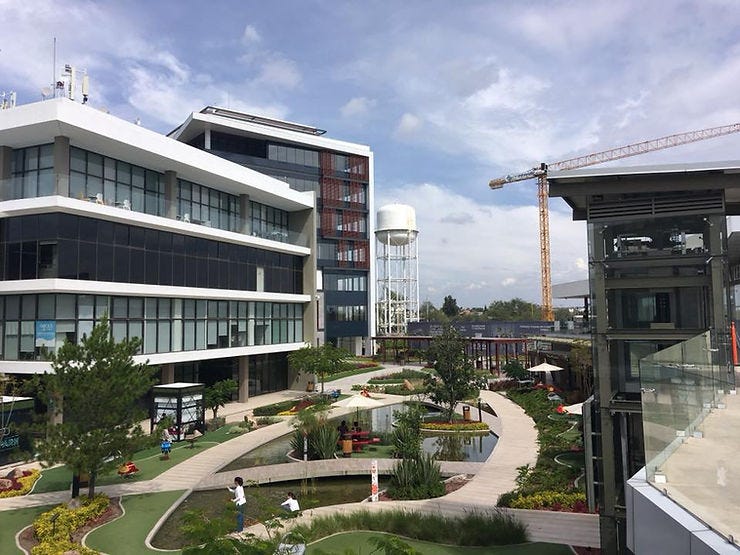 Construccion de corporativo en Aguascalientes