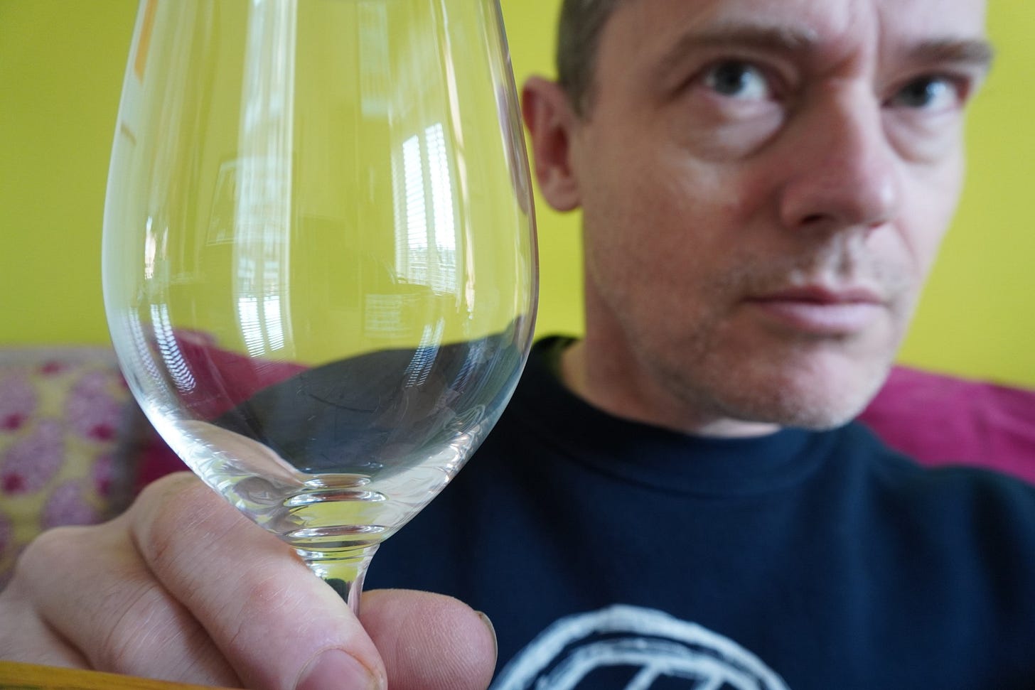 Simon empty glass 2 DSC00051