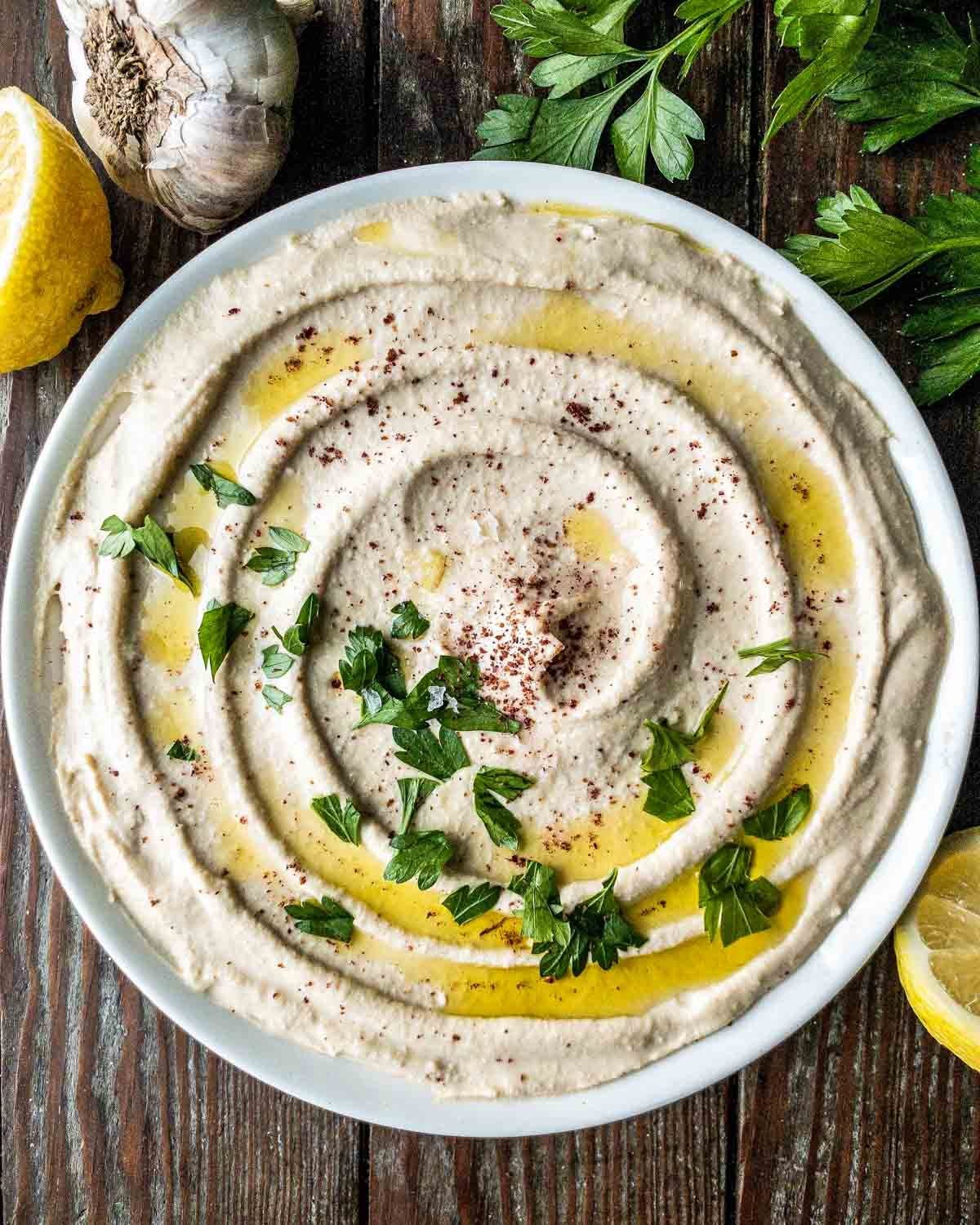 Creamy Arabic Hummus
