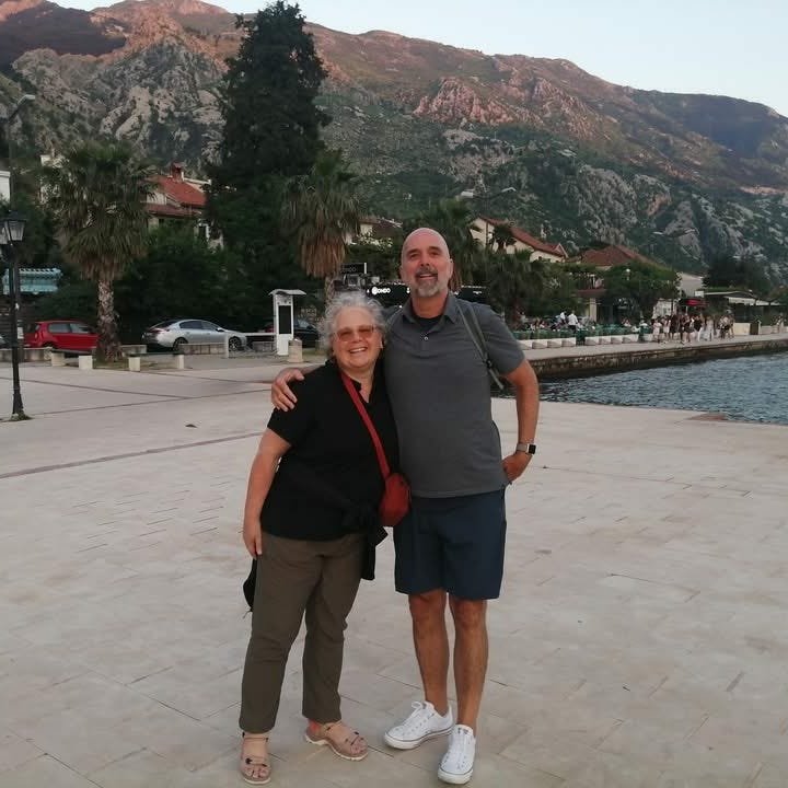 Practical Globetrotters