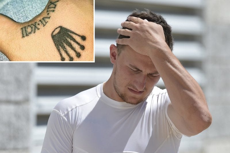 Johnny Manziel looking for a hand job? 2016 images Johnny Manziel looking for a hand job? 2016 images