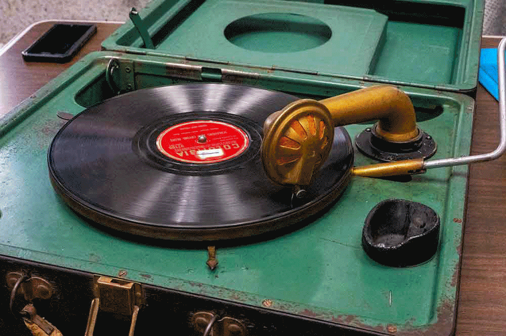 Vinyl Valhalla: Antique 78 RPM Record Shop - by Troy Larson