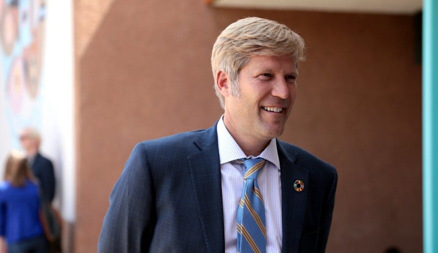 Albuquerque Mayor upholds immigrant protections in the face of federal  threats