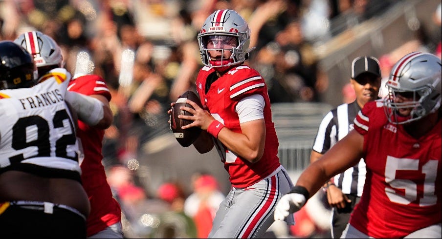 Ohio State Quarterback Julian Sayin Named Big Ten Freshman of the Week |  Eleven Warriors