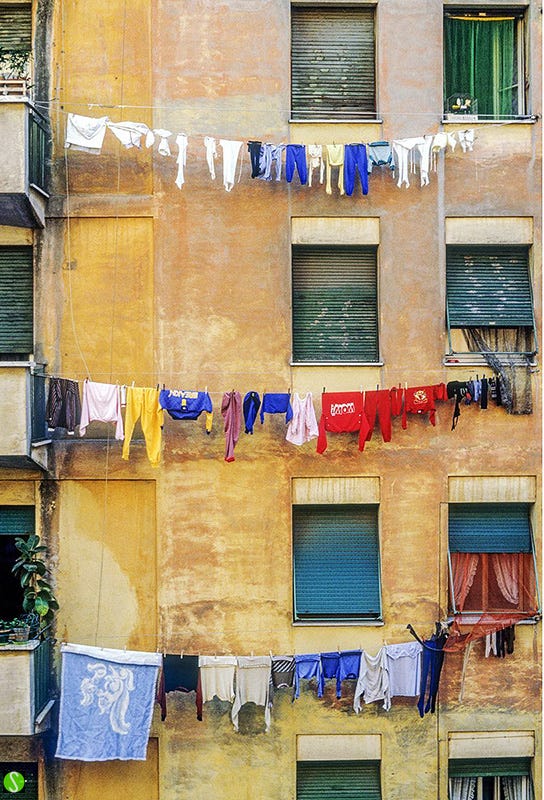 Steve Butcher photo of distressed wall of apartment building in Centocelle, Rome 1983