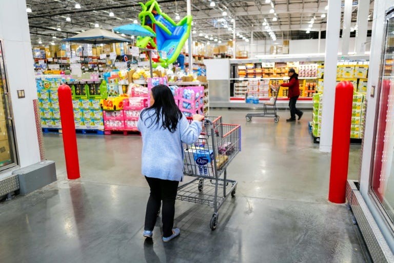 Some US consumers in 'survival mode' as Trump tariffs arrive - Digital  Journal