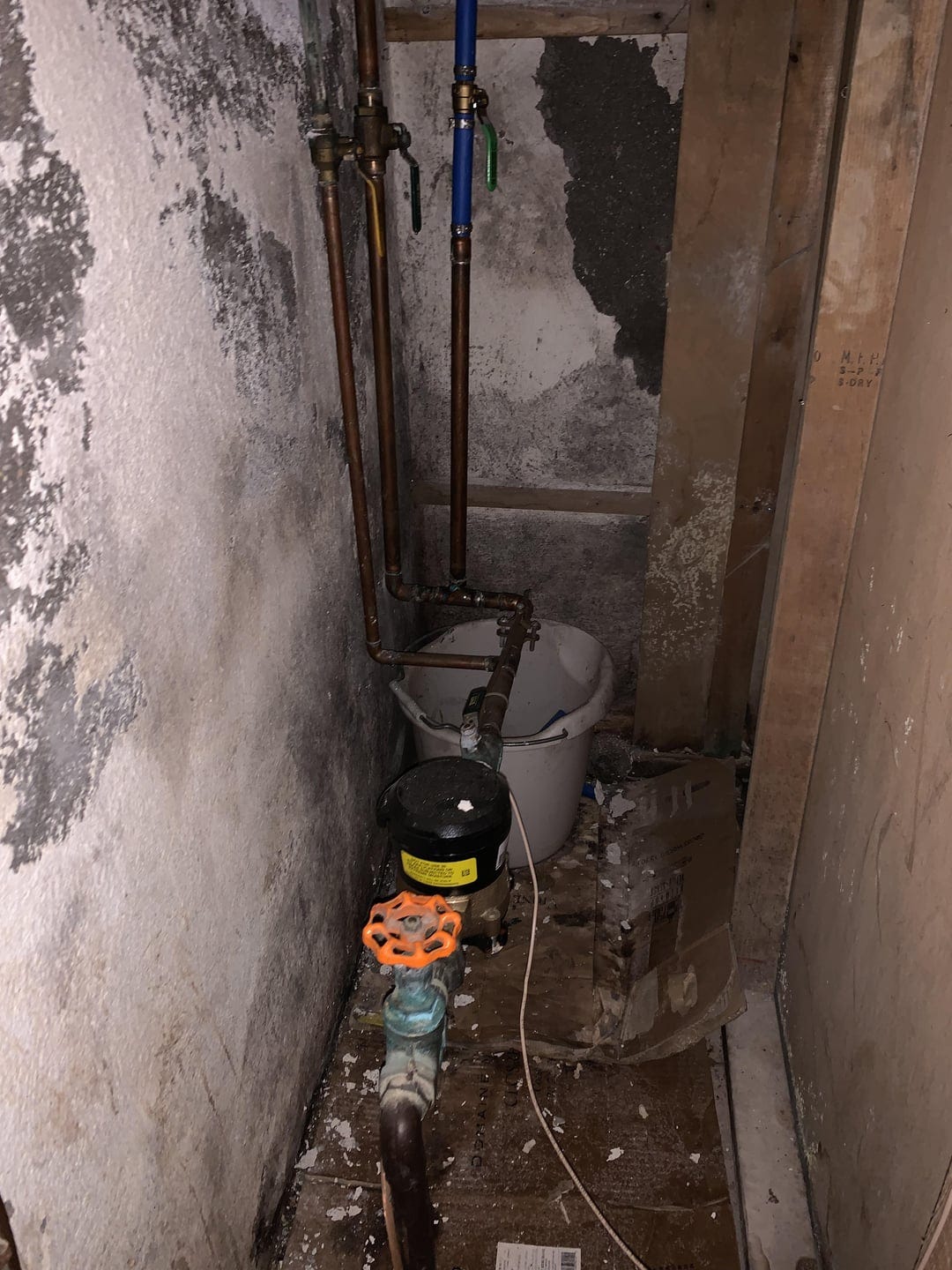 Any idea which of these would be outdoor water shut off valve? (Yes ...