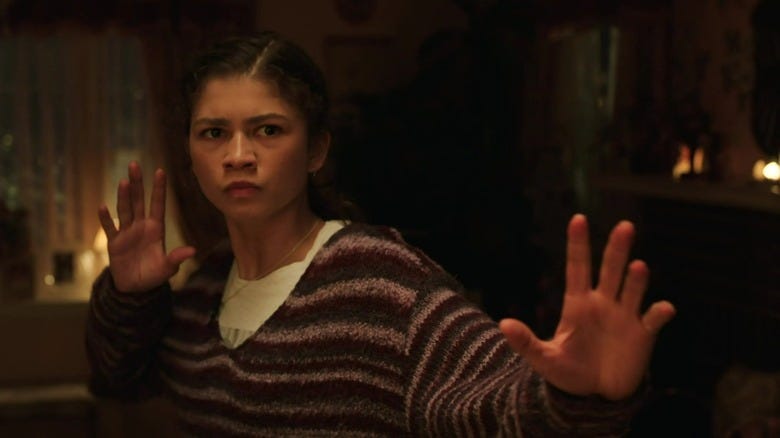 Zendaya's Bread Throwing In Spider-Man: No Way Home Was An Improvised Idea