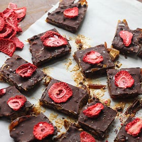 Dark Chocolate Date Bark 