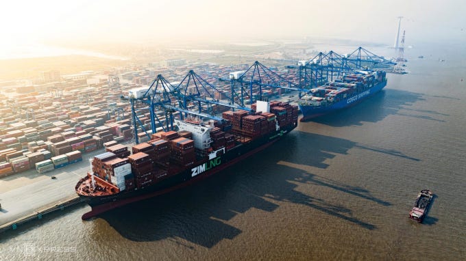 Cụm cảng Lạch Huyện, Hải Phòng, ngày 20/1/2025. Ảnh: Lê Tân Cụm cảng Lạch Huyện, Hải Phòng, ngày 20/1/2025. Ảnh: Lê Tân