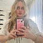 Mia's avatar