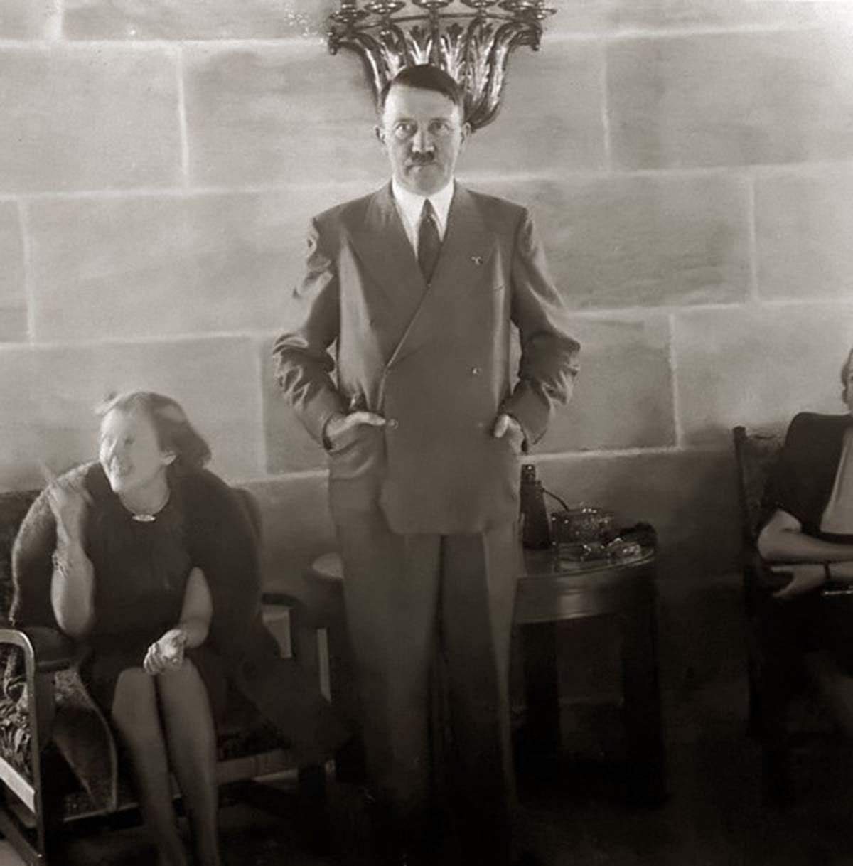 Eva Braun pictured alongside Albert Speer, Hitler's chief architect and Minister of Armaments. Eva Braun pictured alongside Albert Speer, Hitler's chief architect and Minister of Armaments.