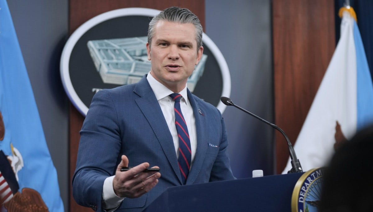 Pentagon bans photographers from Hegseth's Iran war briefings Pentagon bans photographers from Hegseth's Iran war briefings