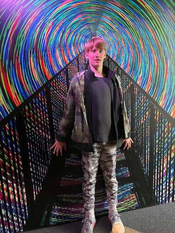 2025-6-23 Hudson in the tunnel of dizziness, photo by author