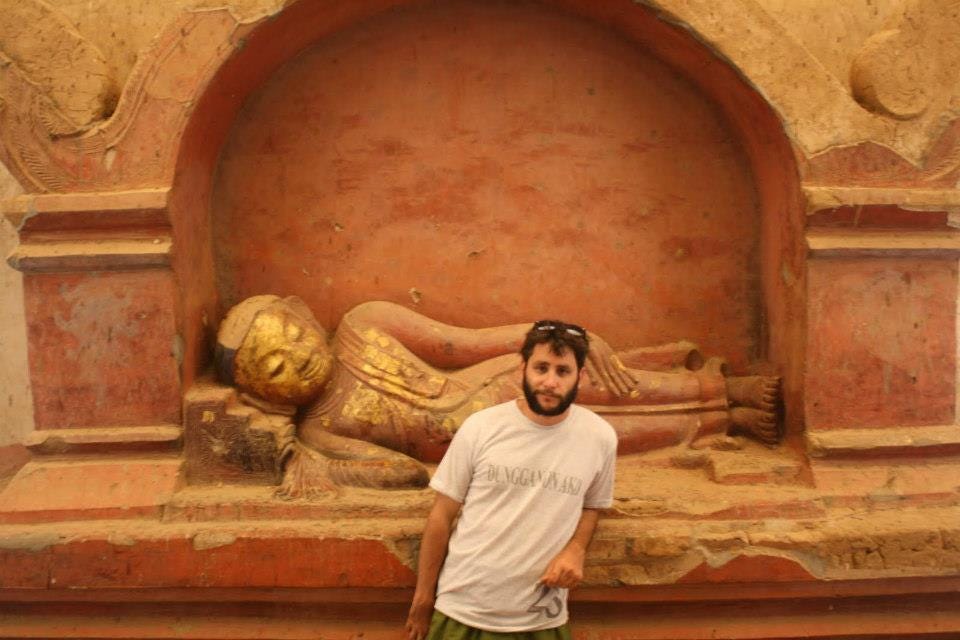 No photo description available.