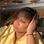 Khanyandreads📚's avatar