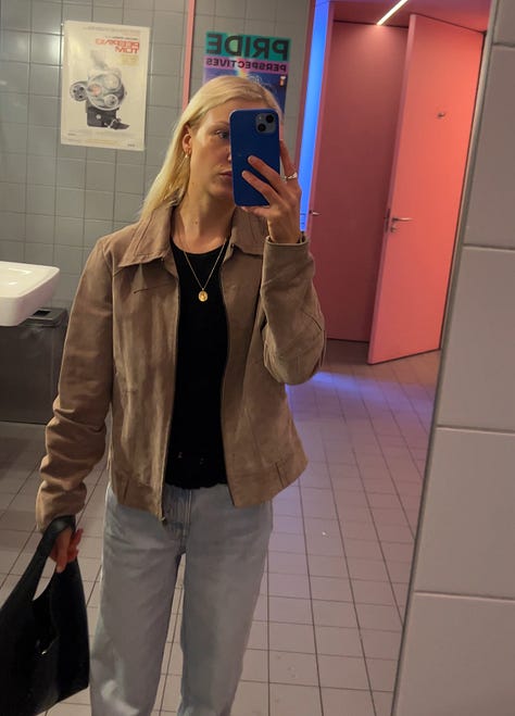 Suede jacket trend