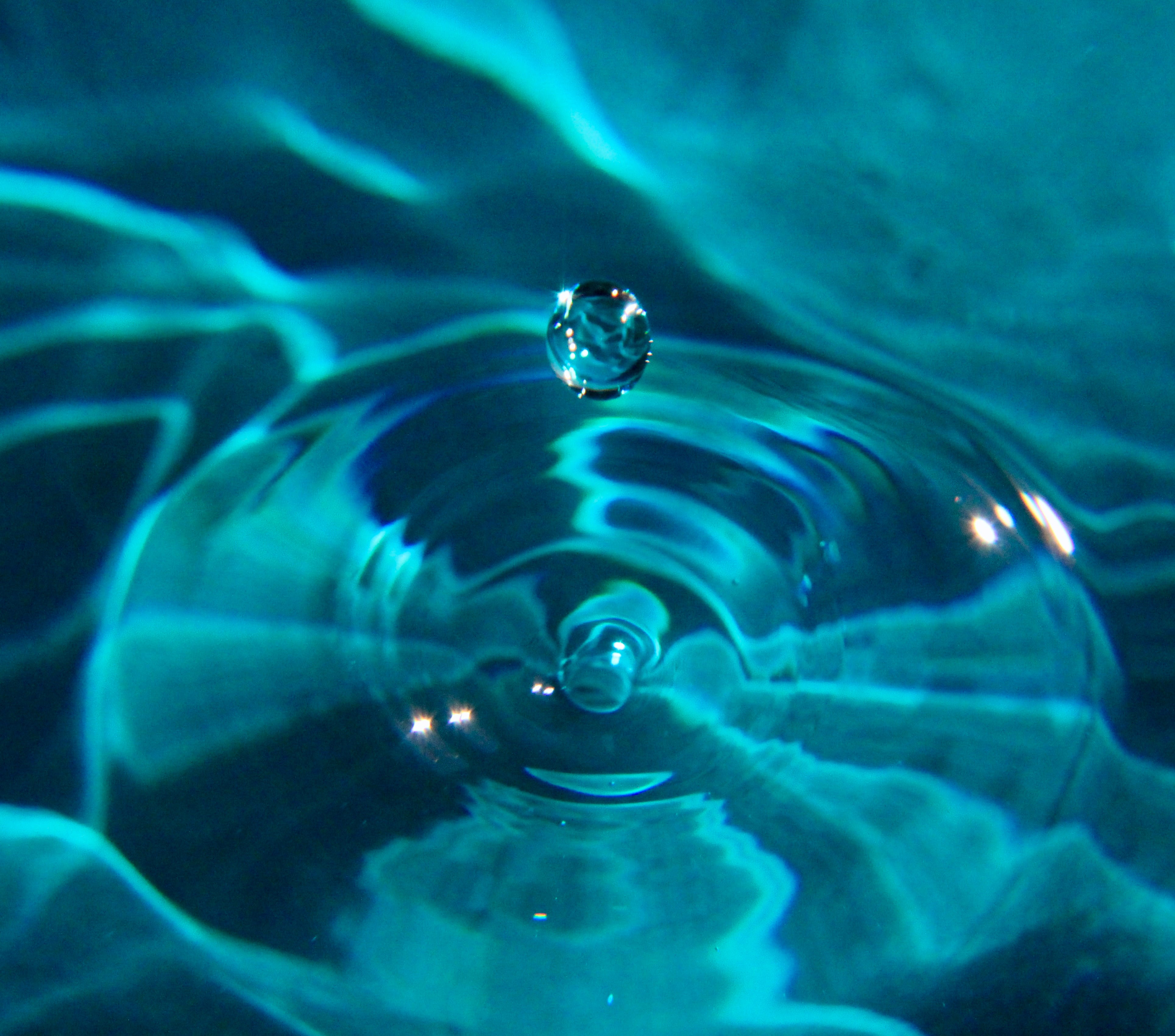 Rain on Window with Leaf with Natural Water Drops. Stock Photo - Image of  mood, leaf: 195802796, image size:3857x3401