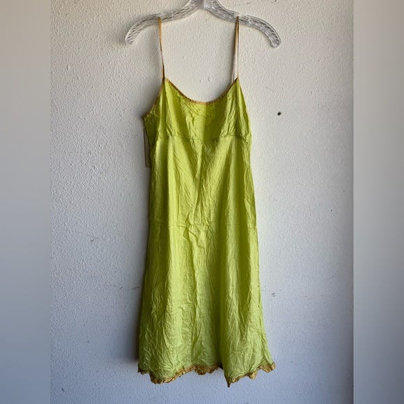 green emerald velvet dress Palasha Midi Dress in Satin Lime Green main image 0