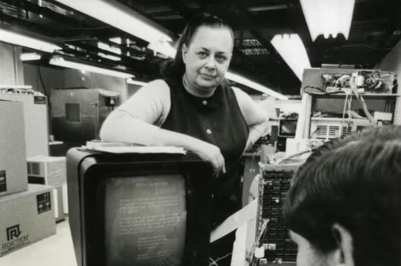 Evelyn Berezin created the world's first true word processor, the Data Secretary, in 1971. Photo courtesy Computer History Museum Evelyn Berezin created the world's first true word processor, the Data Secretary, in 1971. Photo courtesy Computer History Museum