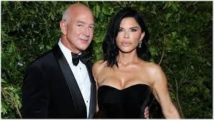 Fans Lose It Over Jeff Bezos' Fiancee ...