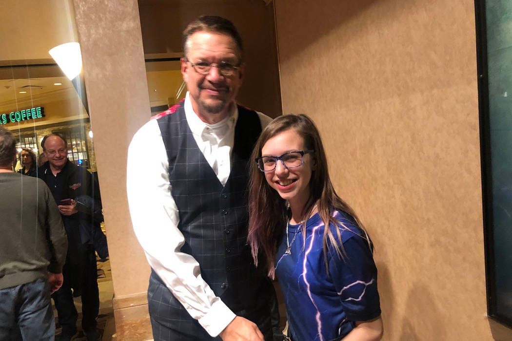 It's Penn & Teller & Moxie in a Las Vegas stage debut | Kats! It's Penn & Teller & Moxie in a Las Vegas stage debut | Kats!