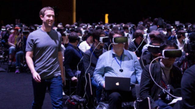 Virtual reality as a social media platform?