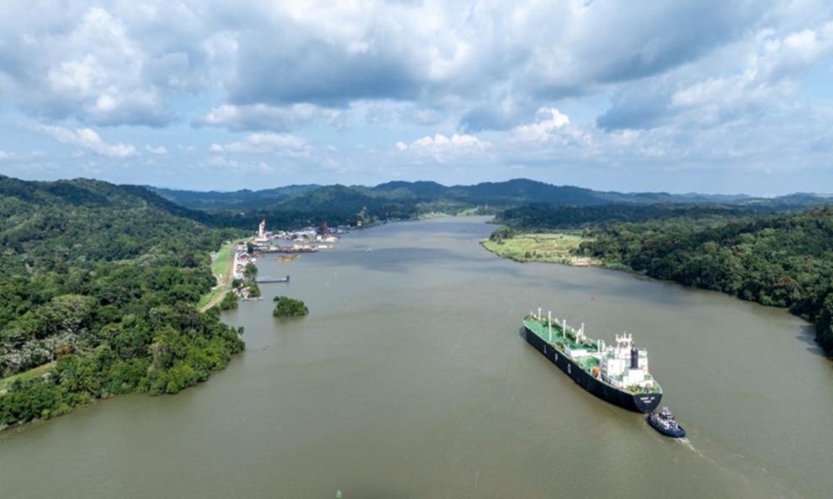 A drone photo shows vessels sailing on the Panama Canal near Panama City, Panama, Aug. 28, 2024. File Photo:Xinhua 