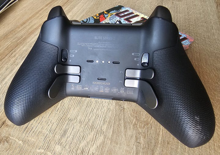 Xbox Elite 2 Controller Front and Back